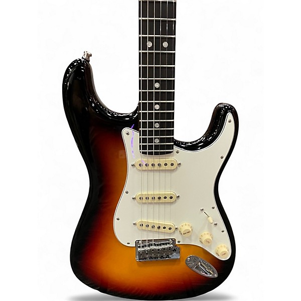 Used 2024 Fender ULTRA II Stratocaster 3 Tone Sunburst Solid Body Electric Guitar