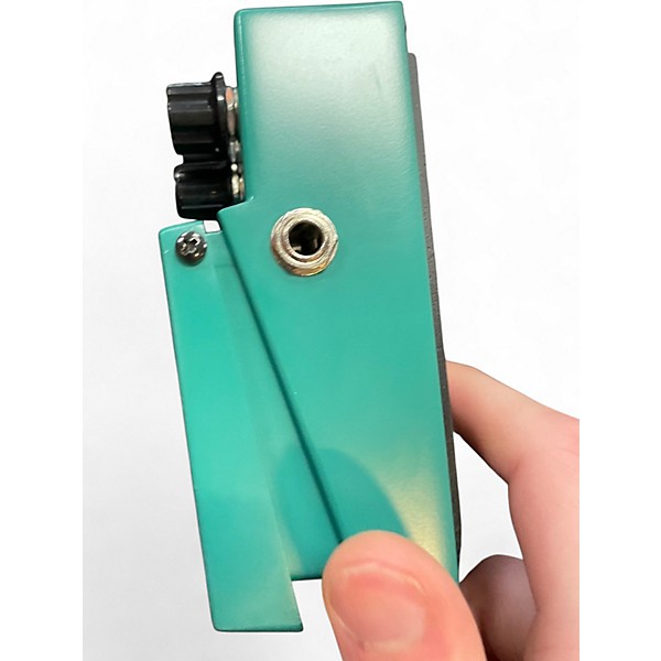 Used BOSS TR2 Tremolo Effect Pedal