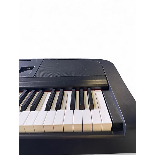 Used Yamaha 670 Keyboard Workstation