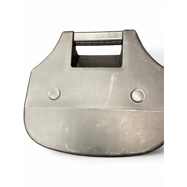 Used Harbinger VARI V2112 Powered Speaker