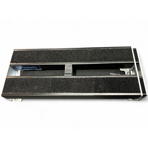 Used D'Addario PW-XPNDPB-01 XPND Pedal Board