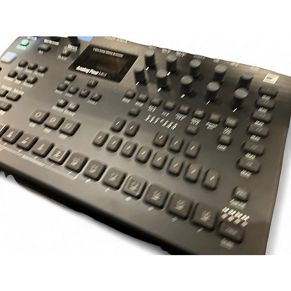Used Elektron Analog Four Tabletop Synthesizer Synthesizer