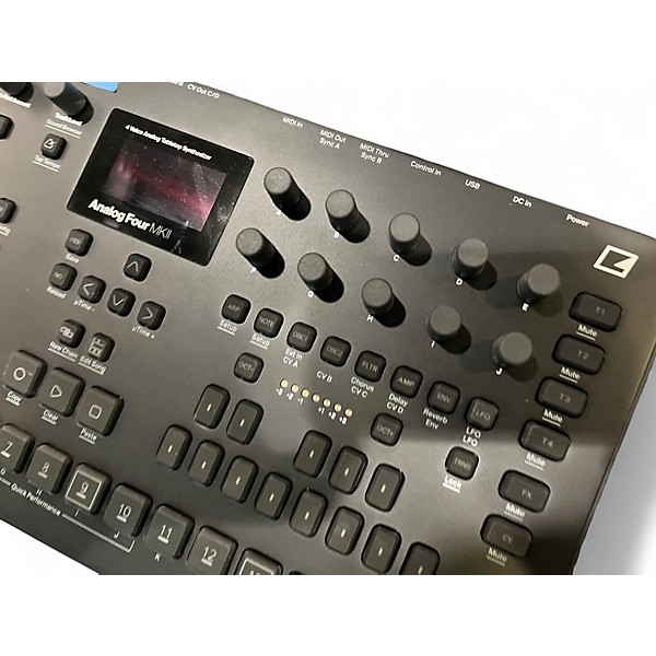 Used Elektron Analog Four Tabletop Synthesizer Synthesizer