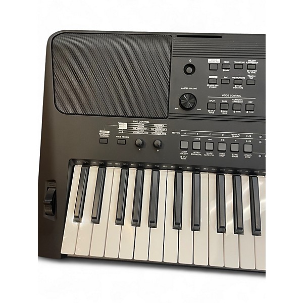 Used Yamaha PSRE463 61 key Portable Keyboard