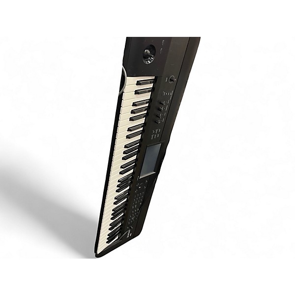 Used KORG Krome 61 Key Keyboard Workstation
