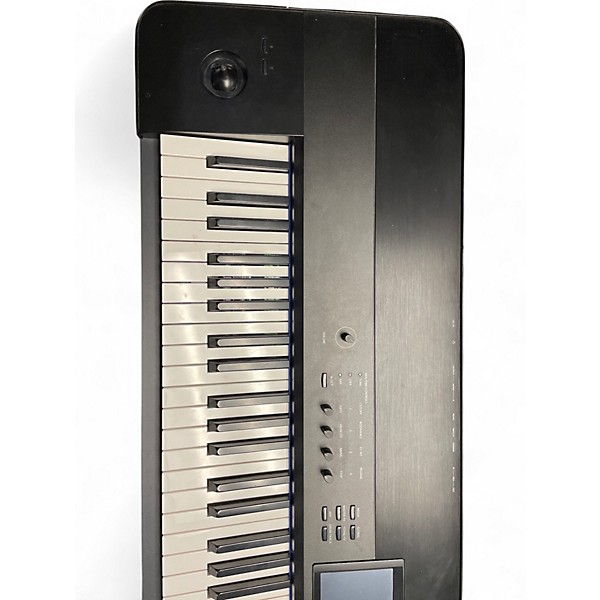 Used KORG Krome 88 Key Keyboard Workstation