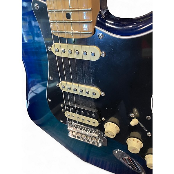 Used Fender Stratocaster blue Solid Body Electric Guitar
