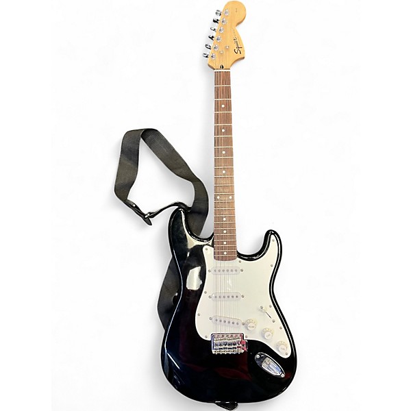 Used Fender SQUIER AFFINITY STRAT Black Solid Body Electric Guitar