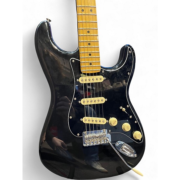 Used Fender Player II Stratocaster Black Solid Body Electric Guitar