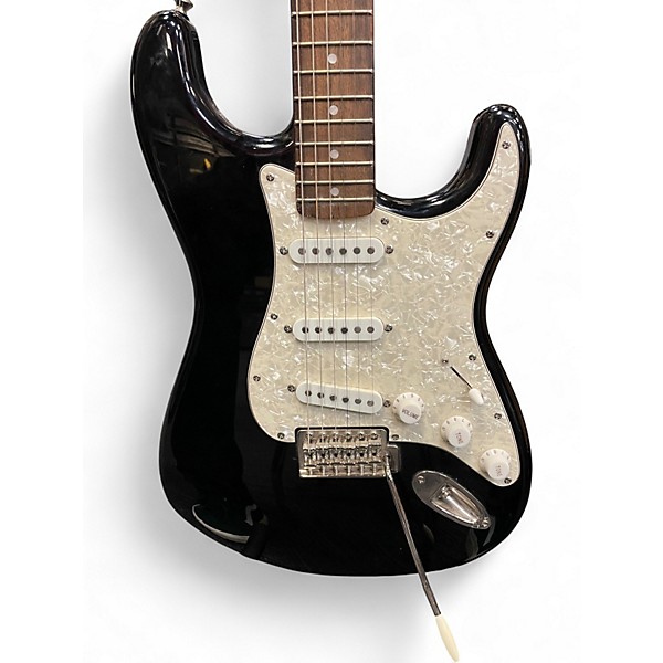 Used Fender Classic Vibe '70s Stratocaster Black Solid Body Electric Guitar