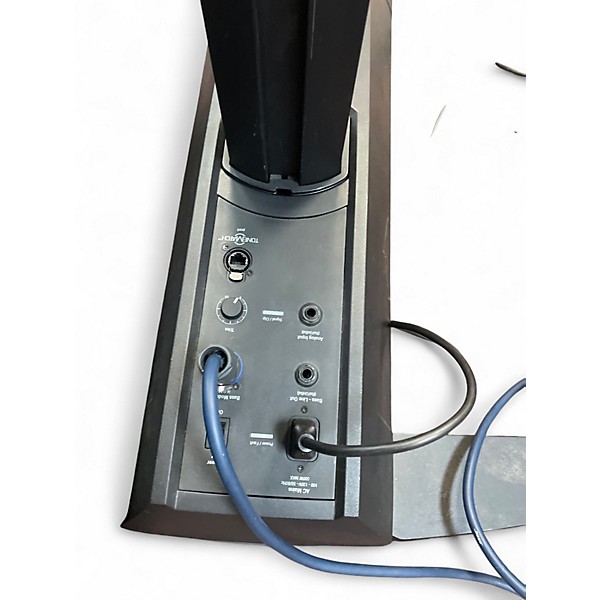 Used Bose L1 Model II Powered Speaker