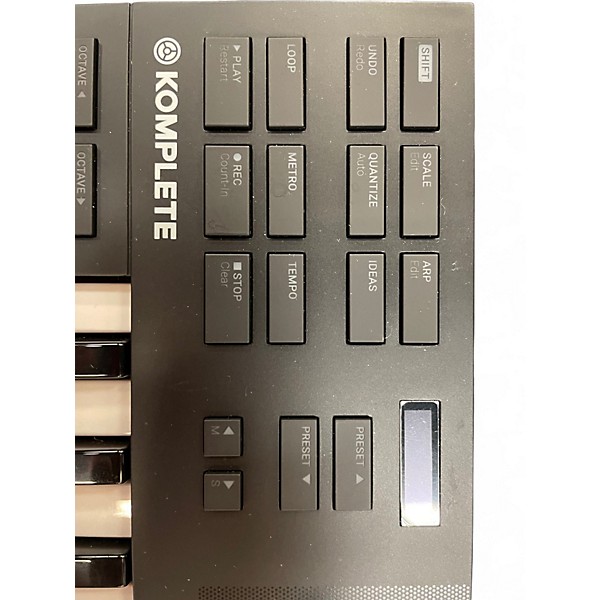 Used Native Instruments Komplete Kontrol M32 MIDI Controller