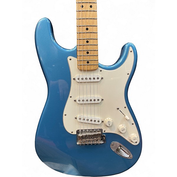 Used Fender Player Stratocaster Lake Placid Blue Solid Body Electric Guitar