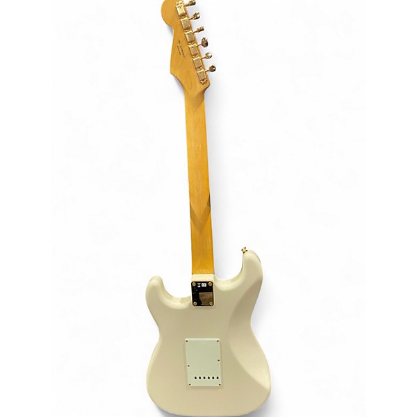 Used 2019 Fender LTD DAYBREAK STRAT Vintage White Solid Body Electric Guitar