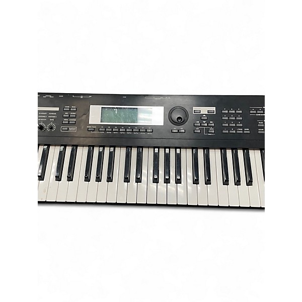 Used KORG TR61 Keyboard Workstation
