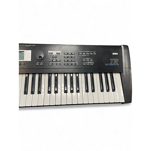 Used KORG TR61 Keyboard Workstation
