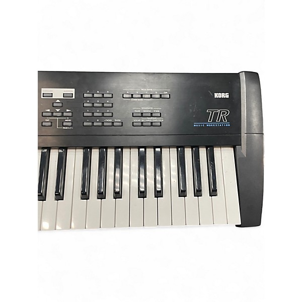 Used KORG TR61 Keyboard Workstation