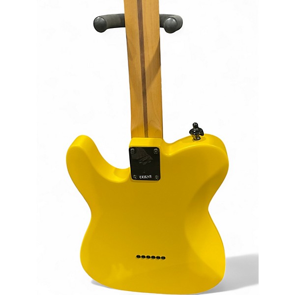 Used 2024 Fender LIMITED EDITION PLAYER 2 ADVANCED TELECASTER Yellow Solid Body Electric Guitar