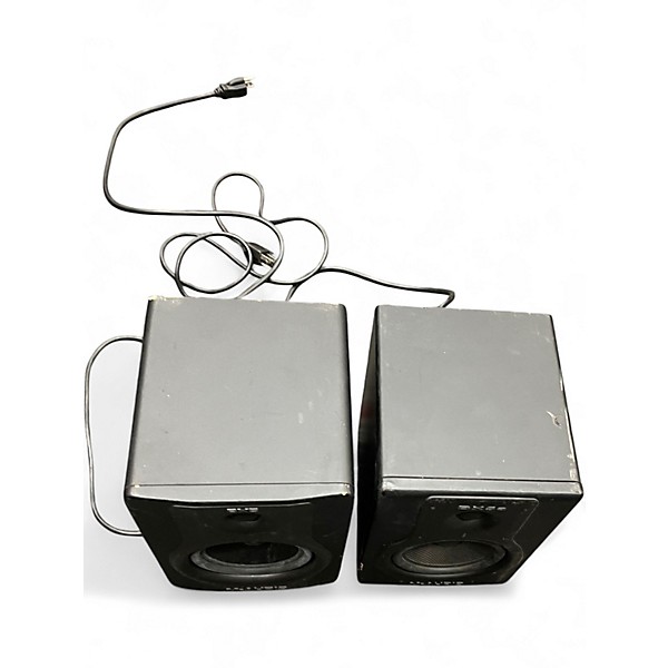 Used M-Audio BX5A Pair Powered Monitor