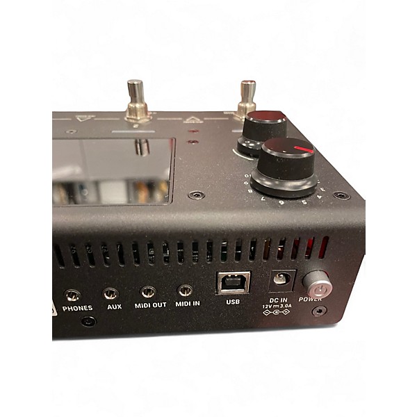 Used HeadRush MX5 Effect Processor