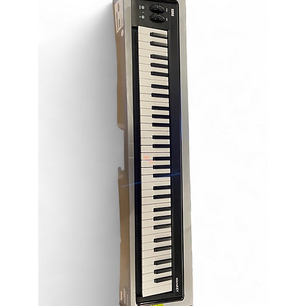 Used KORG MicroKey 61 USB MIDI Controller