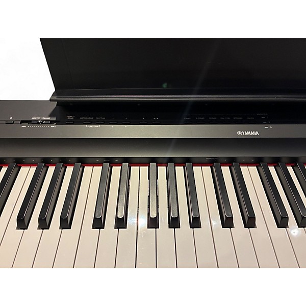 Used Yamaha P125 Digital Piano