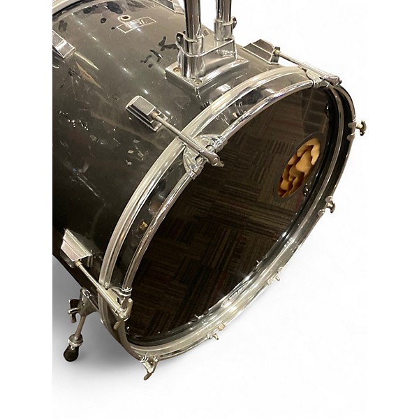 Used Pearl 5 Piece 80's 5 piece bLACK Drum Kit