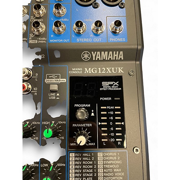 Used Yamaha MG12XUK Powered Mixer
