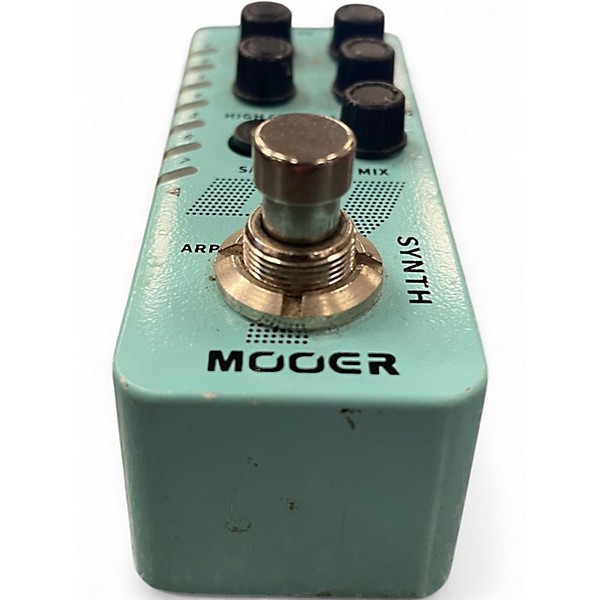 Used Mooer E7 Effect Pedal