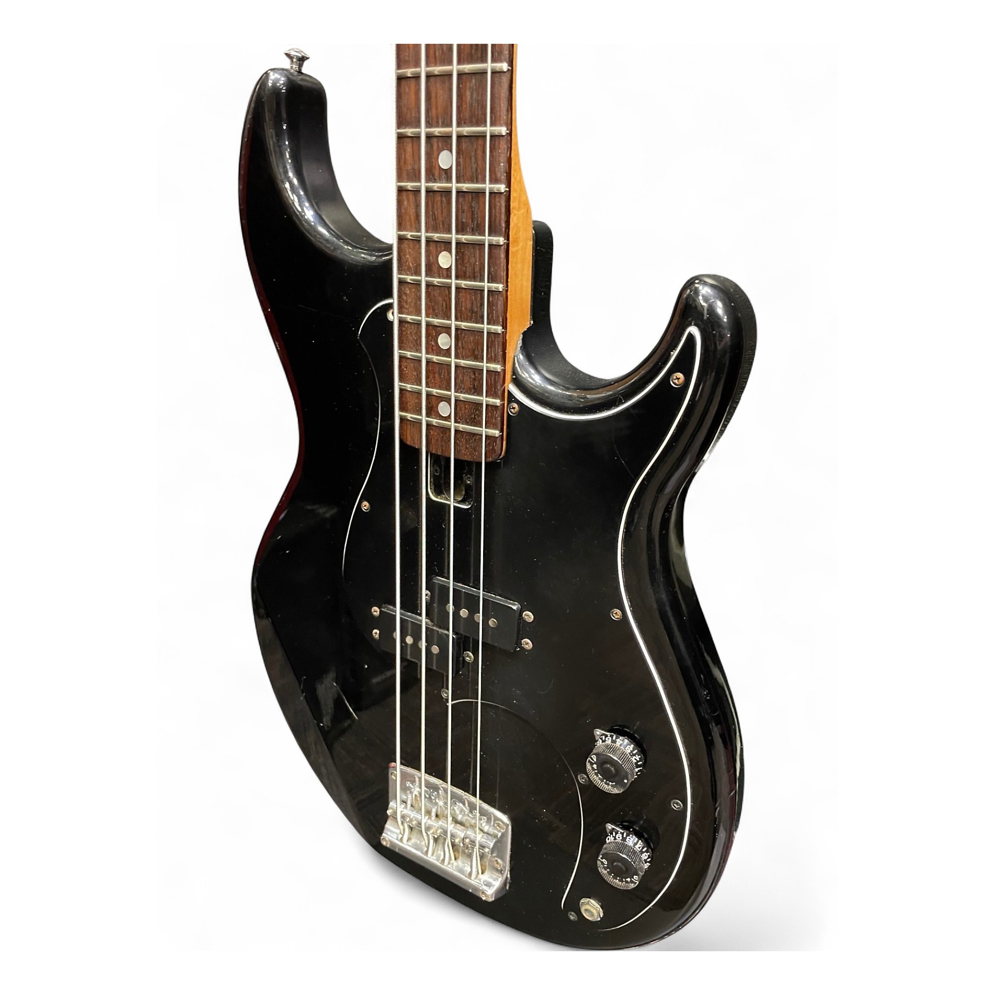 Used Yamaha BB800 Black Electric Bass Guitar Black | Guitar Center