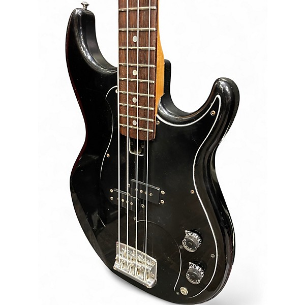 Used Yamaha BB800 Black Electric Bass Guitar