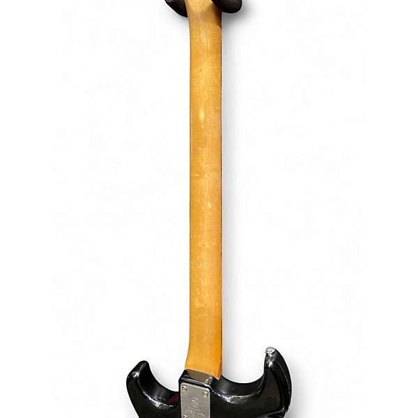 Used Yamaha BB800 Black Electric Bass Guitar