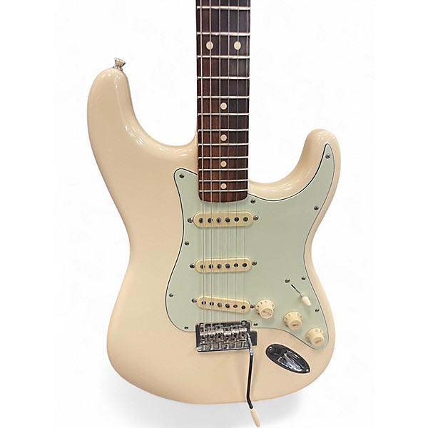 Used Fender  vintera II stratocaster Olympic White Solid Body Electric Guitar