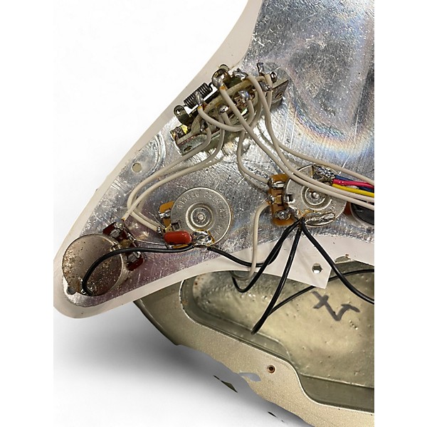 Vintage 1997 Fender American Standard Stratocaster Inca Silver Solid Body Electric Guitar