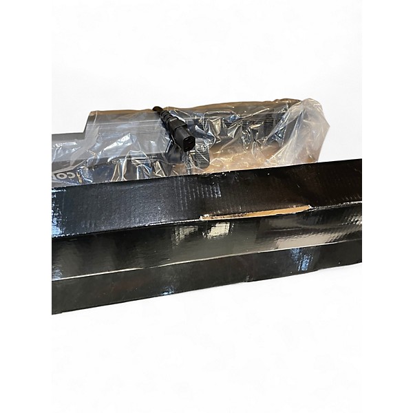 Used CHAUVET DJ color strip pixils Lighting Effect