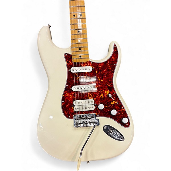 Used Fender Player Stratocaster Olympic White Solid Body Electric Guitar