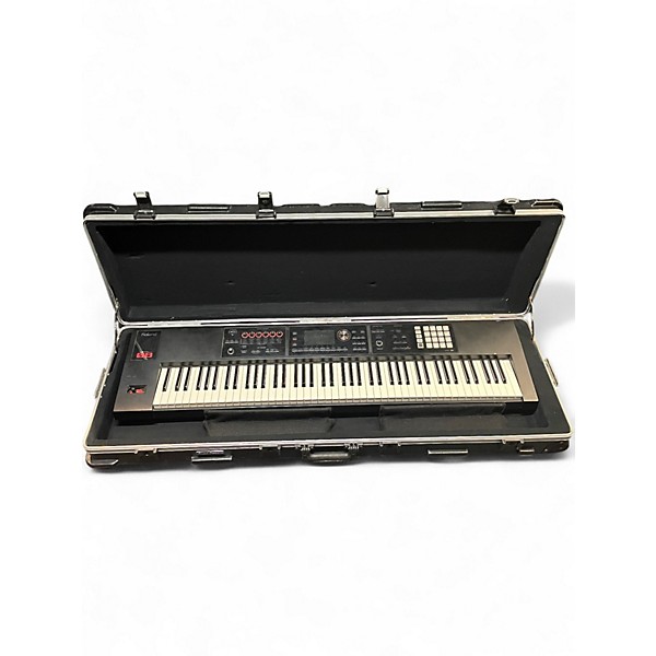 Used Roland FA08 Keyboard Workstation