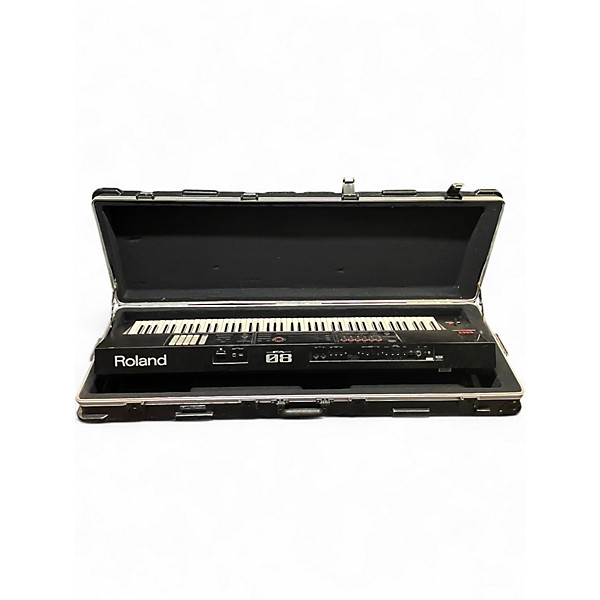 Used Roland FA08 Keyboard Workstation