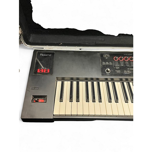 Used Roland FA08 Keyboard Workstation