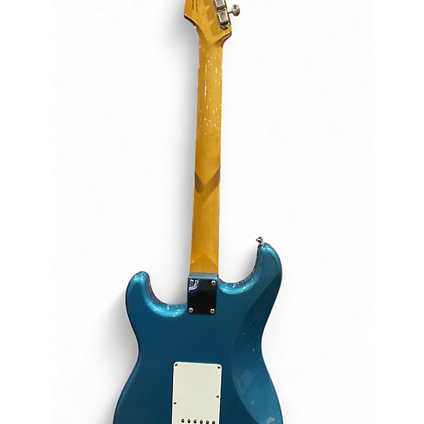 Used 2017 Fender Classic Series '60s Stratocaster Lake Placid Blue Solid Body Electric Guitar