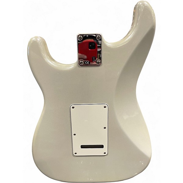 Used 2016 Fender SPECIAL EDITION OPAL WHITE Solid Body Electric Guitar