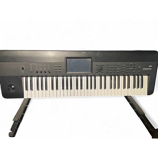 Used KORG Krome 61 Key Keyboard Workstation