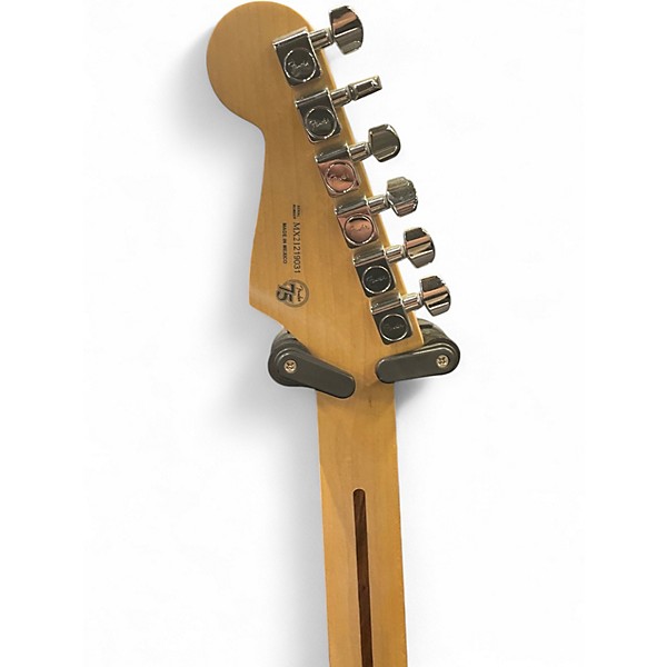 Used 2010s Fender Stratocaster 2 Color Sunburst Solid Body Electric Guitar