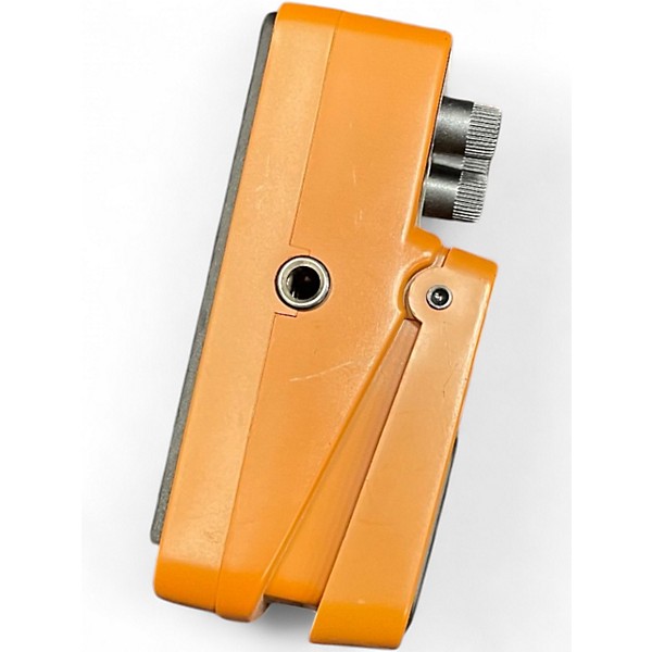 Used Behringer UT300 Ultra Tremolo Effect Pedal