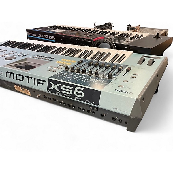 Used Yamaha Motif XS6 61 Key Keyboard Workstation