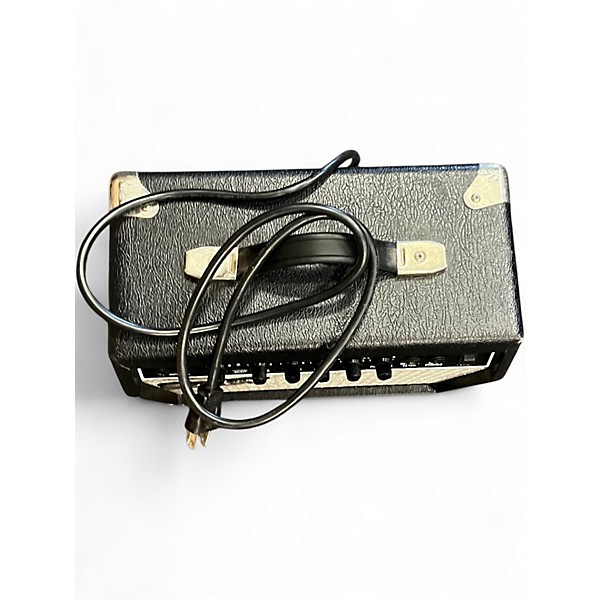 Used Squier Champ 15 Guitar Combo Amp