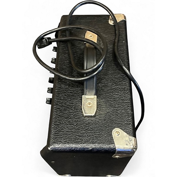 Used Squier Champ 15 Guitar Combo Amp