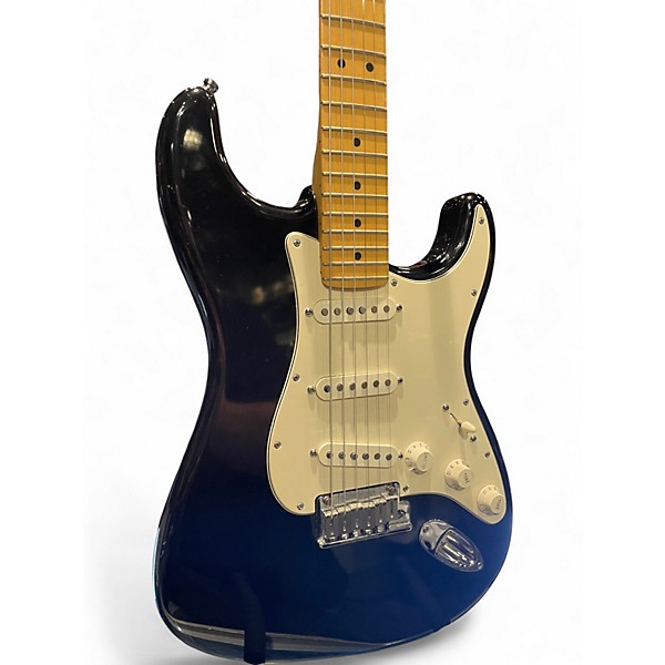 Used Fender American Standard Stratocaster Black Solid Body Electric Guitar