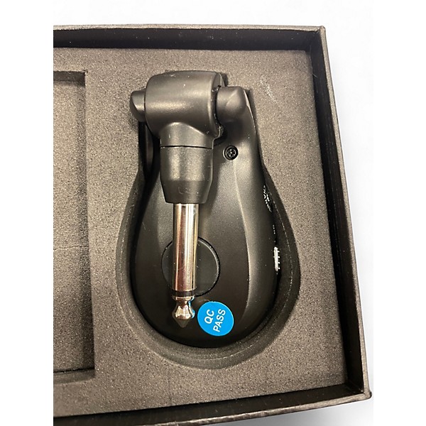 Used Xvive U2 Guitar Wireless System Instrument Wireless System