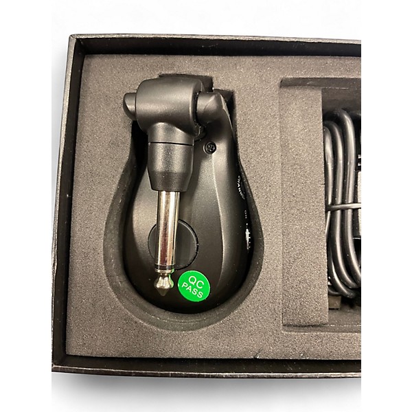 Used Xvive U2 Guitar Wireless System Instrument Wireless System